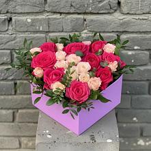 Цветочная композиция из Розы в коробке в Зубцове