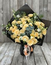 Букет цветов из:  Розы и Лизиантусы в Зубцове