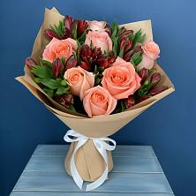 Букет цветов из:  Розы и Альстромерии в Зубцове
