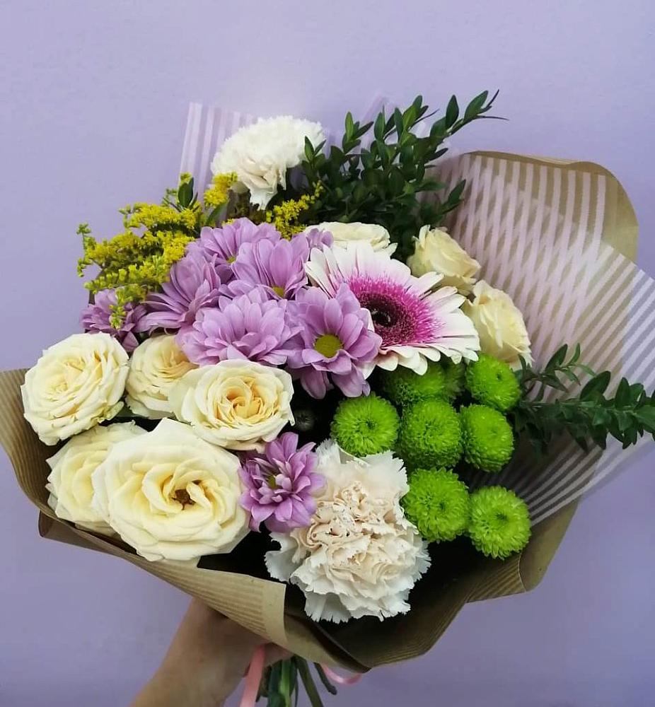 Букет цветов из: Хризантемы, Розы, Гвоздики и Герберы в Зубцове