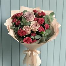 Букет цветов из:  Гвоздики и Розы в Зубцове